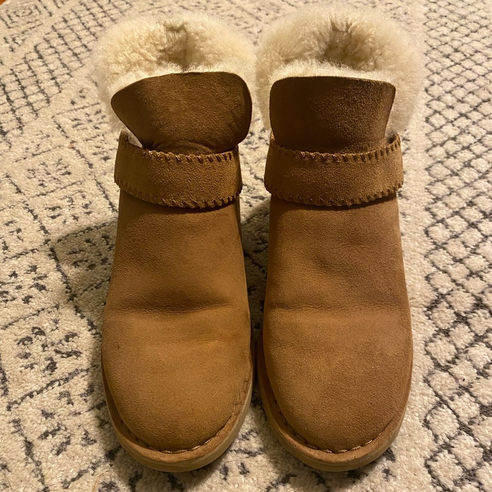 Ugg McKay Bootie